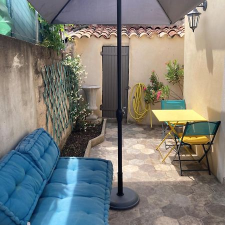 Le studio D'auguste- Cœur de Nîmes-chaleureux-emplacement idéal Exterior foto